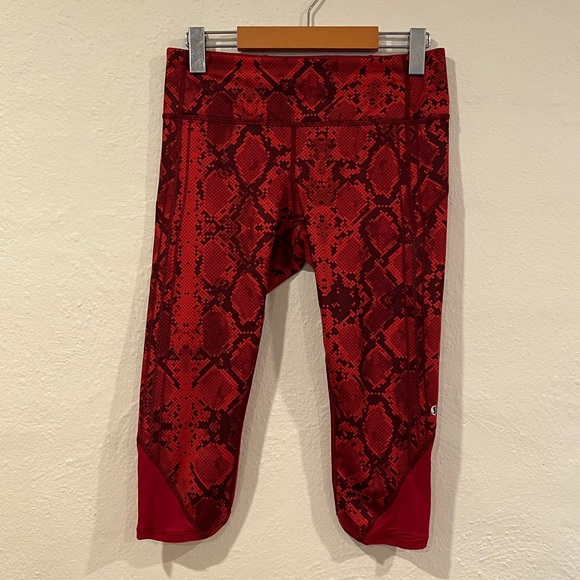 Lululemon snakeskin red leggings size 6 - Picture 3 of 6